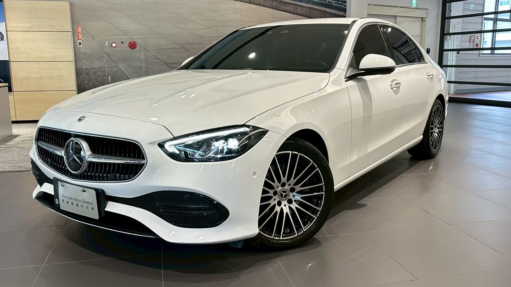 Mercedes-Benz C 200