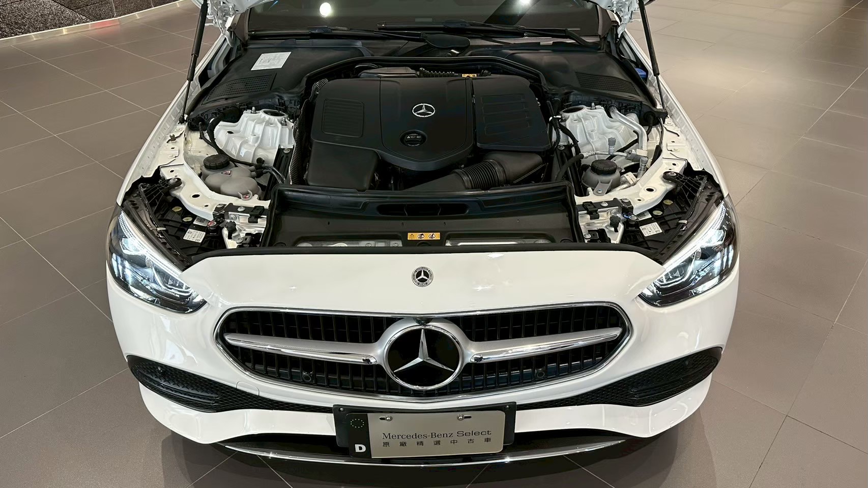 Mercedes-Benz C 200