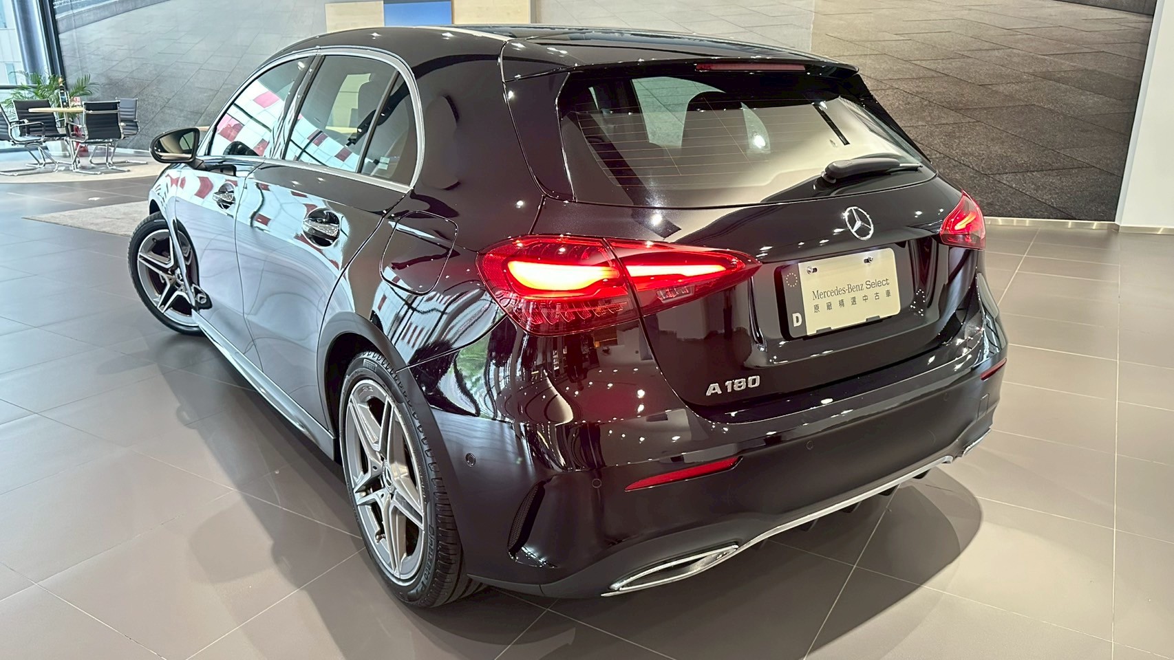 Mercedes-Benz A 180